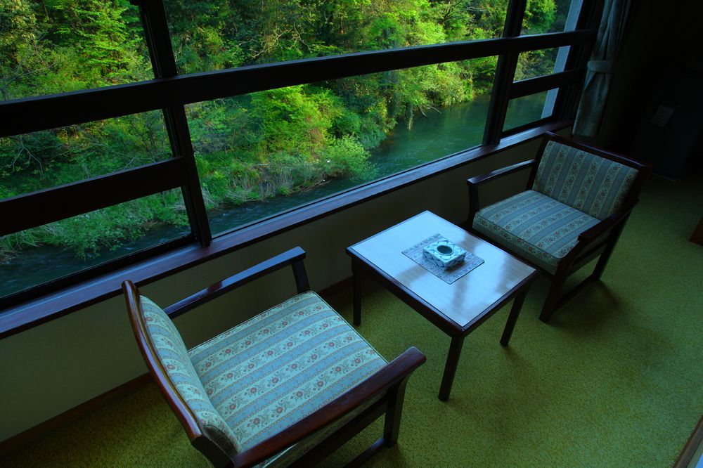 Yamanakaonsen Ohanami Kyubei Каґа Екстер'єр фото