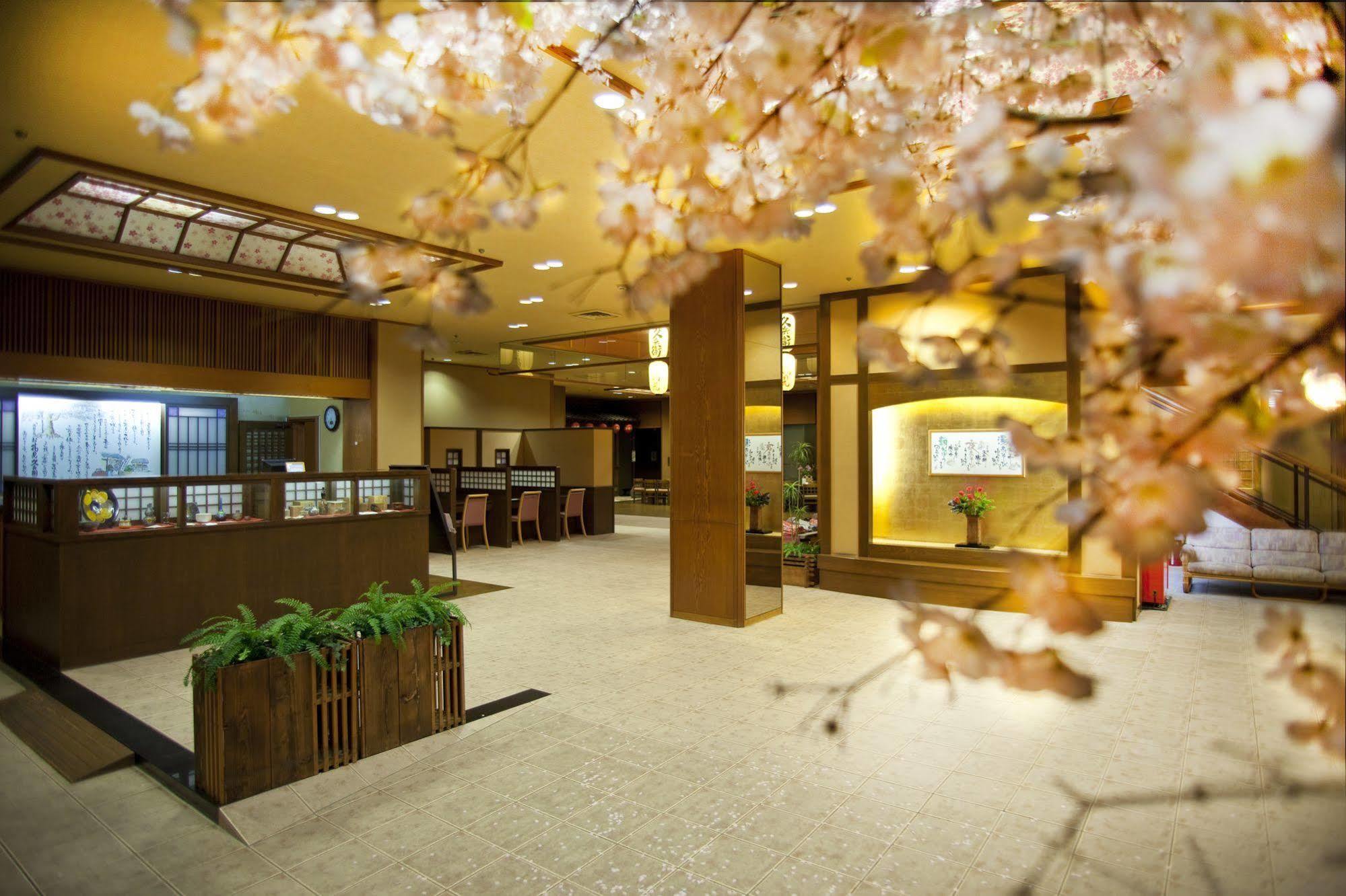 Yamanakaonsen Ohanami Kyubei Каґа Екстер'єр фото
